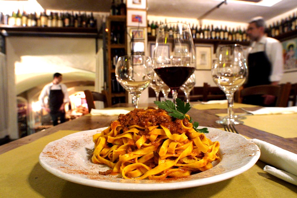  - 6-BOLOGNA.-CANTINA-BENTIVOGLIO.-PIATTO-TAGLIATELLE-AL-RAGU